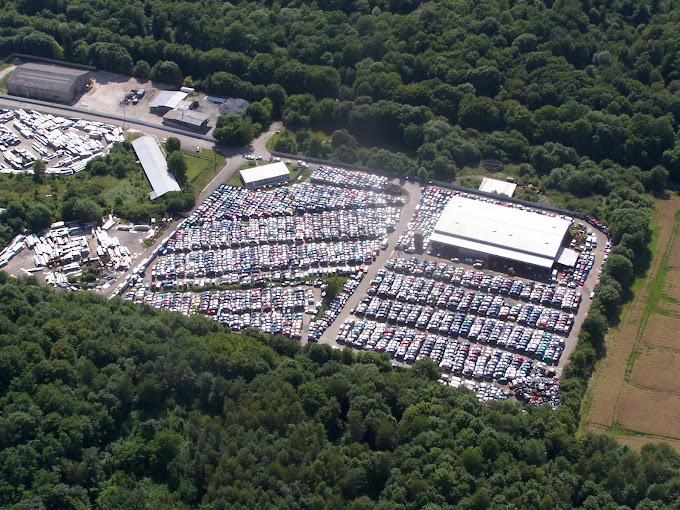 Aperçu des activités de la casse automobile FRANCAIS FRERES située à ROBERT-ESPAGNE (55000)